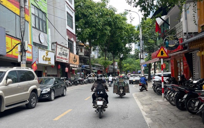 SIÊU PHẨM - 60M NHÀ MỚI 6 TẦNG THANG MÁY, NGÕ THÔNG, GẦN PHỐ,